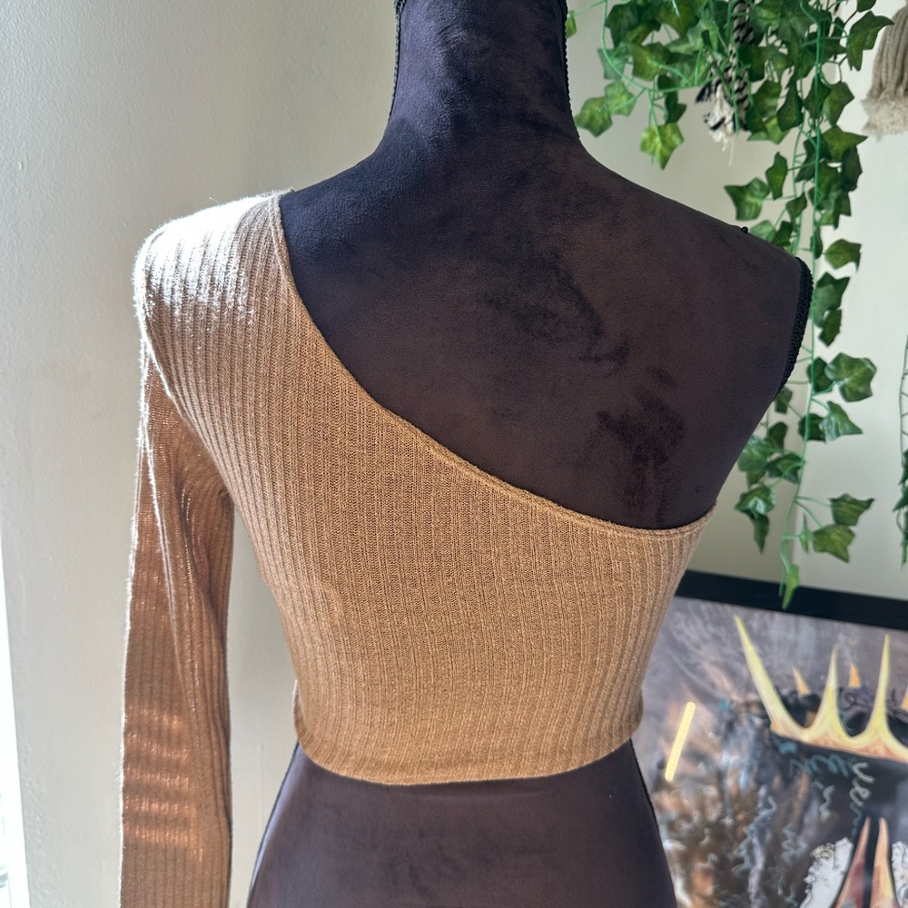 One-Shoulder Ribbed Knit Top - Picture 2 of 2